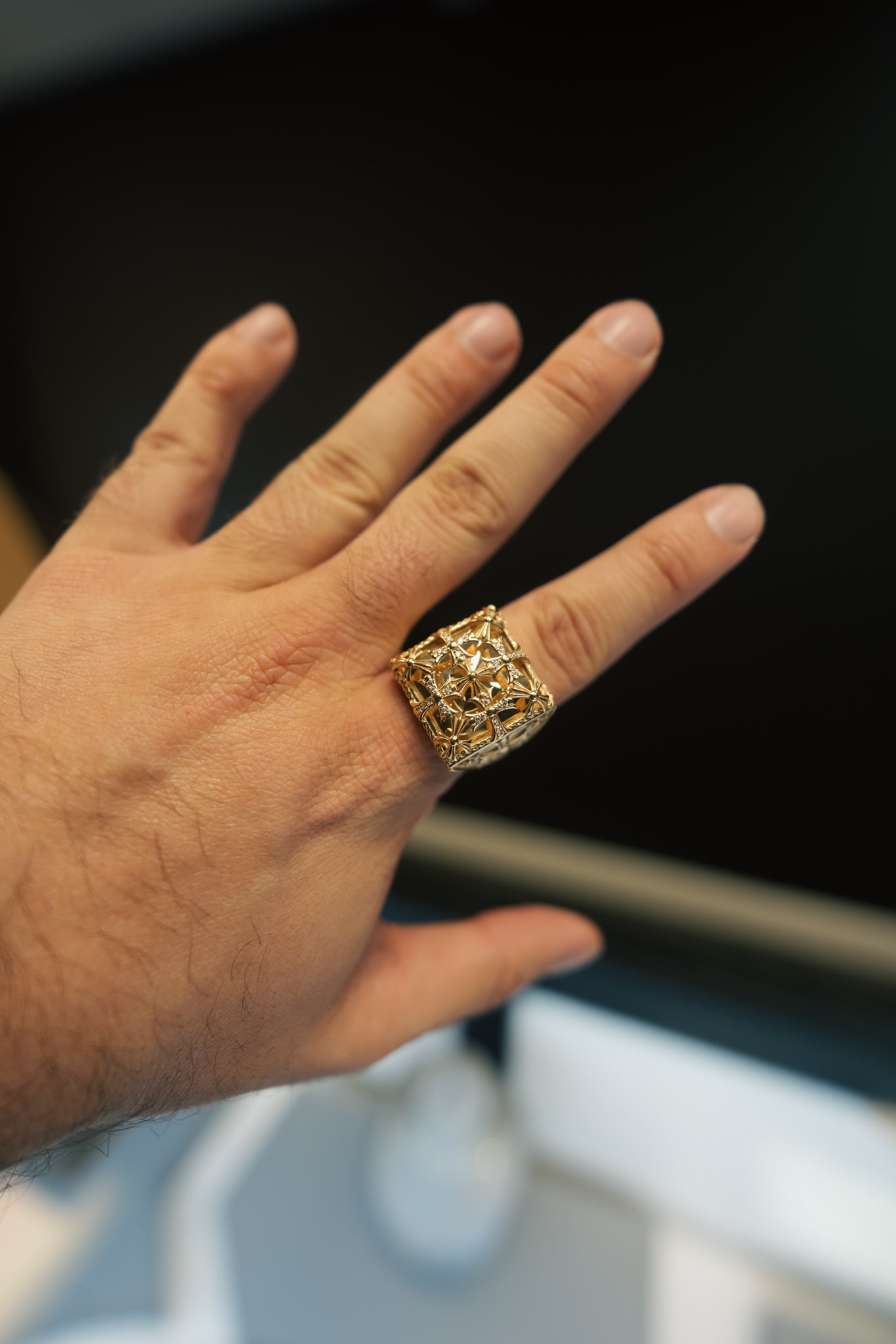 10kt Chrome Cross Ring