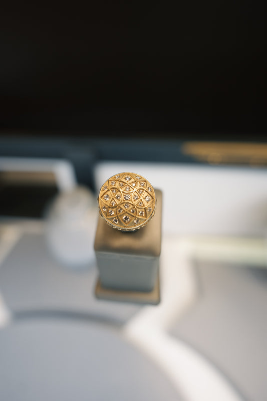 10kt Stone Flower Ring