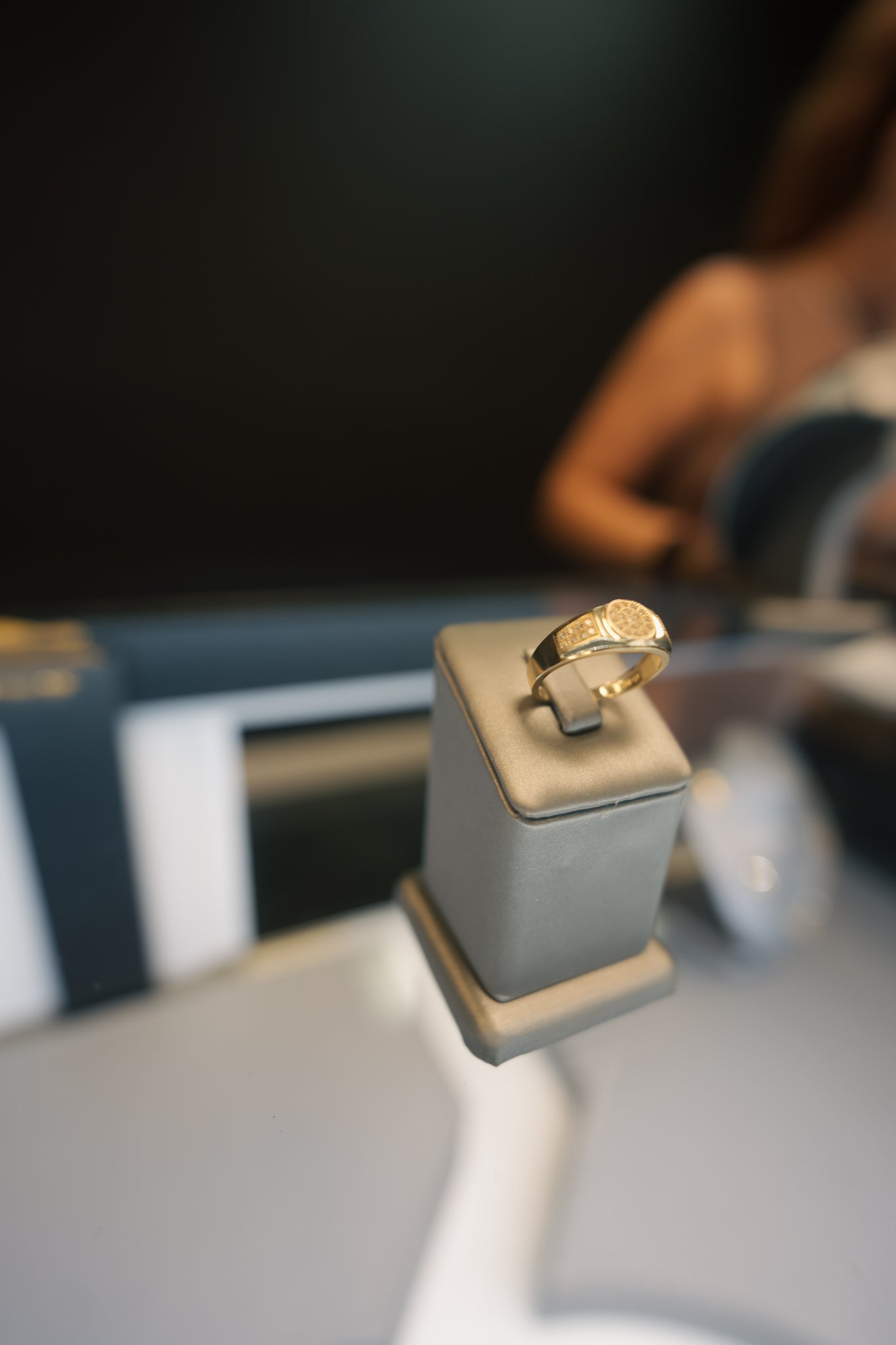 10kt Italian Ring
