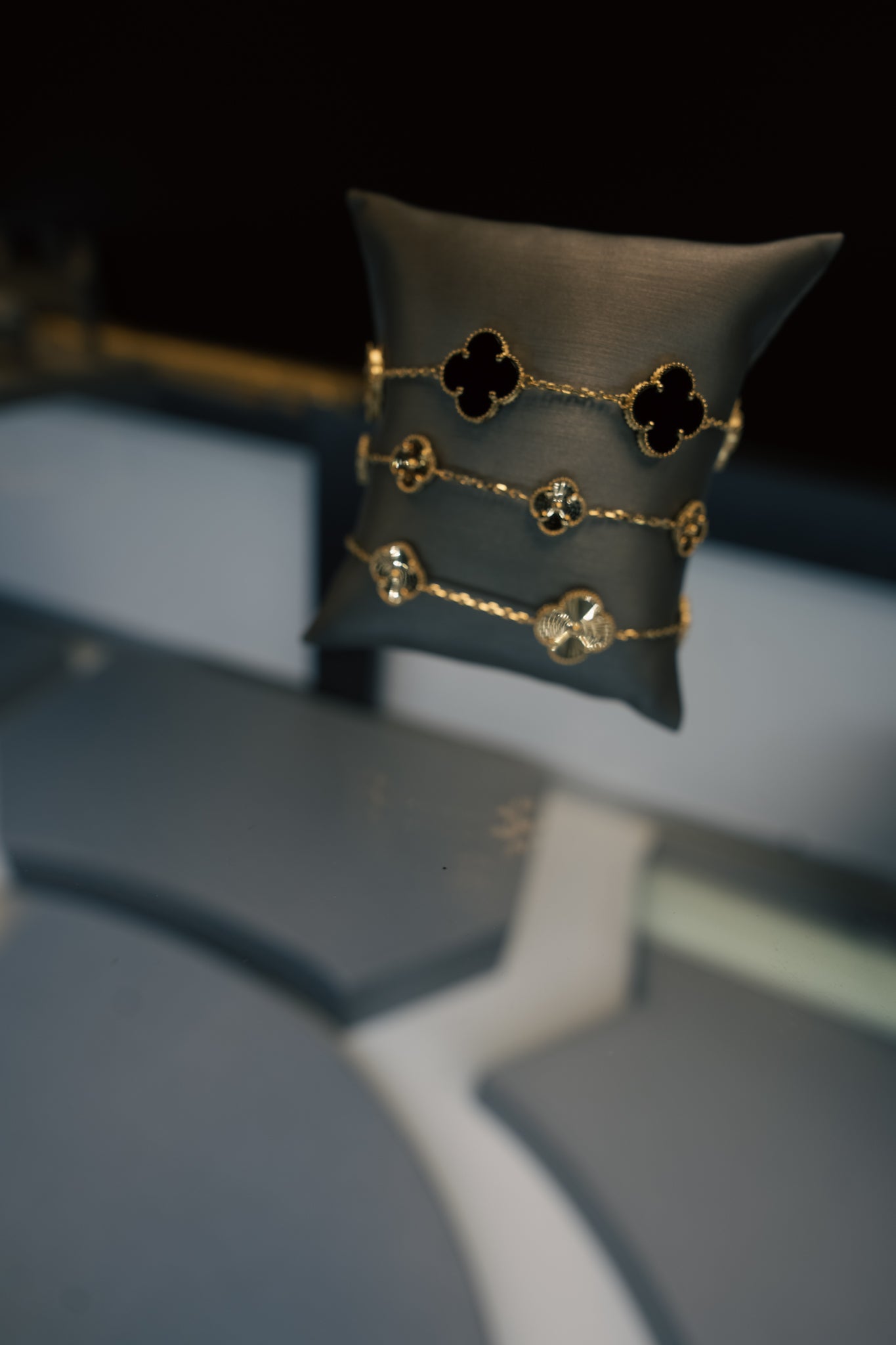 10kt Clover Bracelet