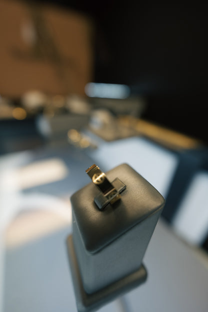 10kt Screw Ring